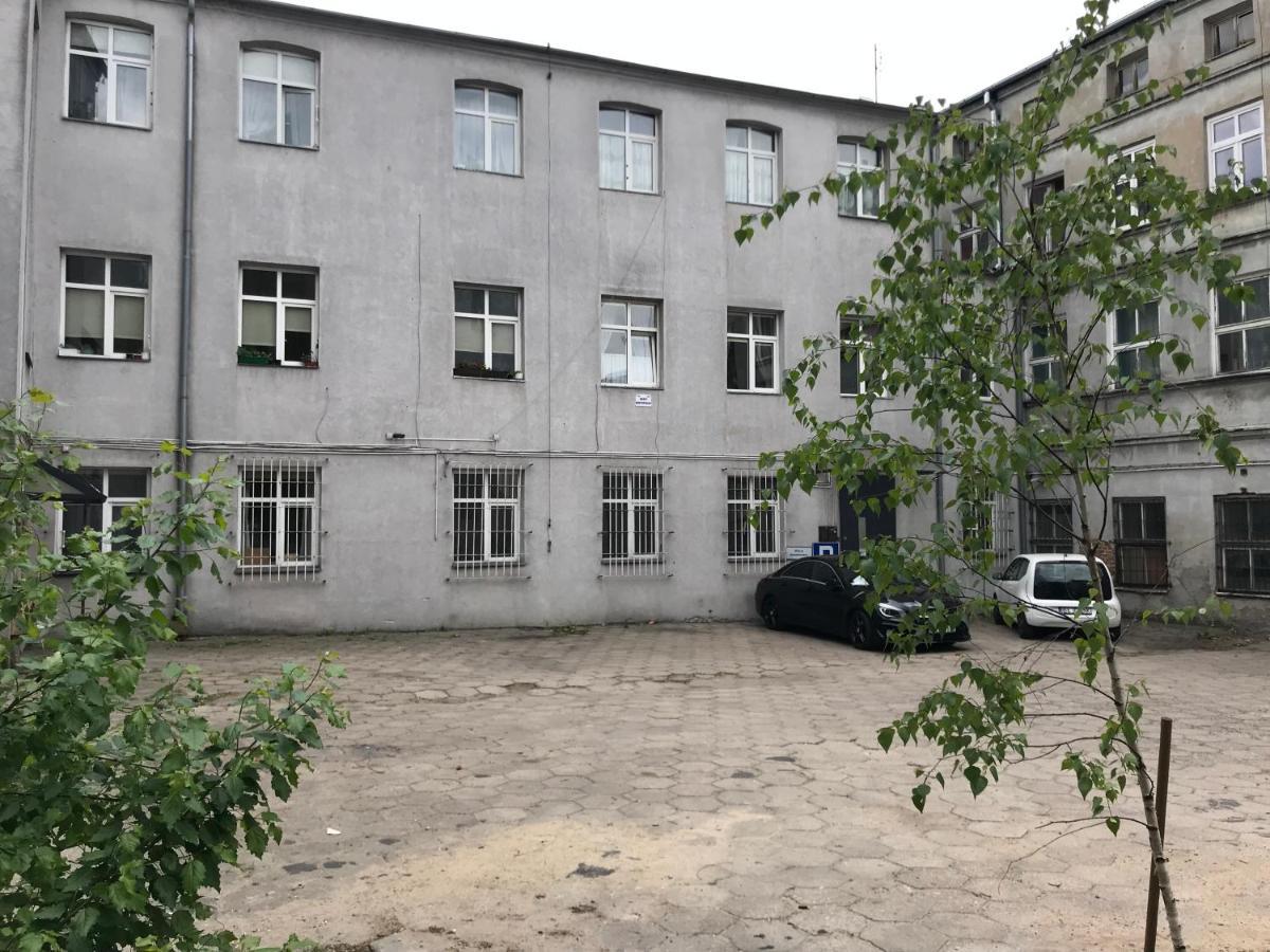 Studio Red And White Lódź Exterior foto