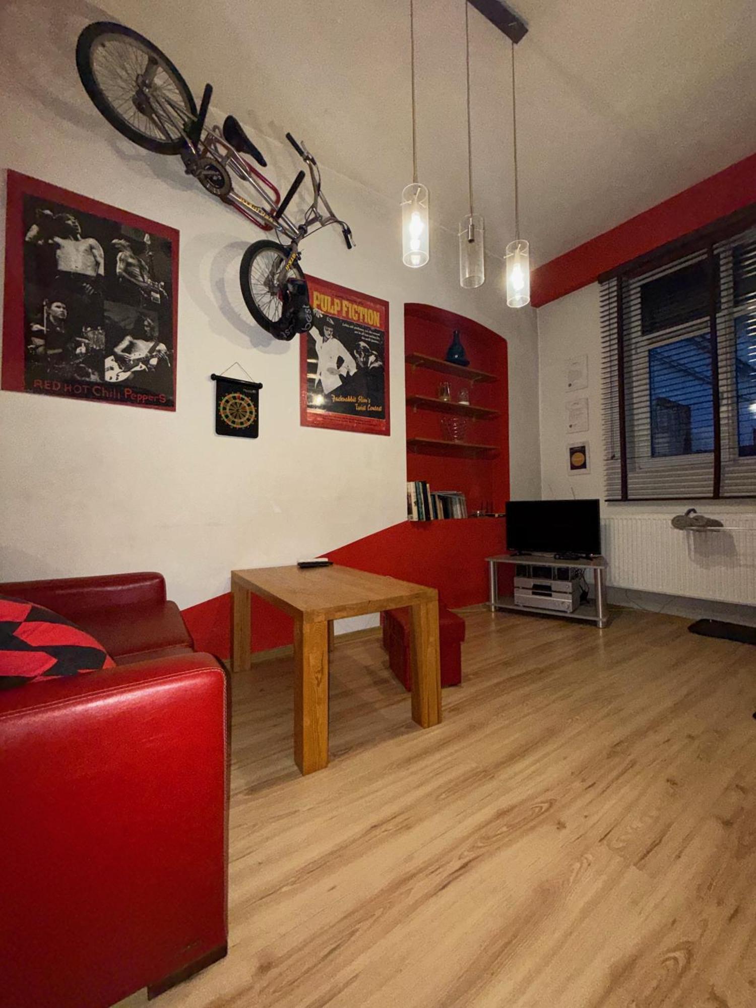 Studio Red And White Lódź Exterior foto